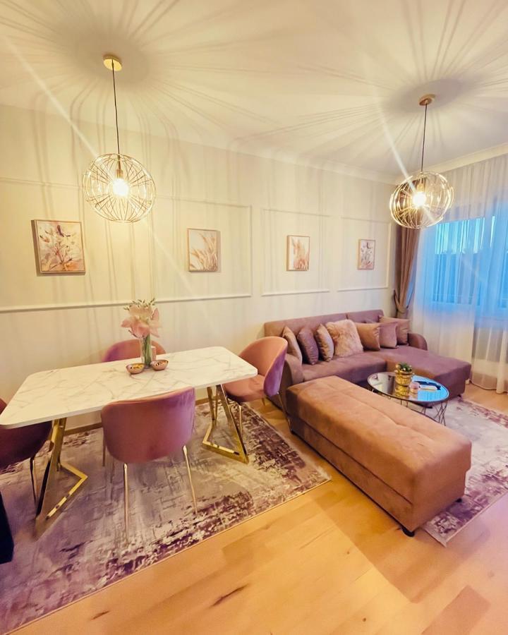 Apartamento Stan Na Dan "Apartman Purple" Banja Luka Exterior foto